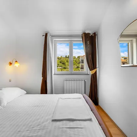Apartmani Barun Sibenik Exterior photo